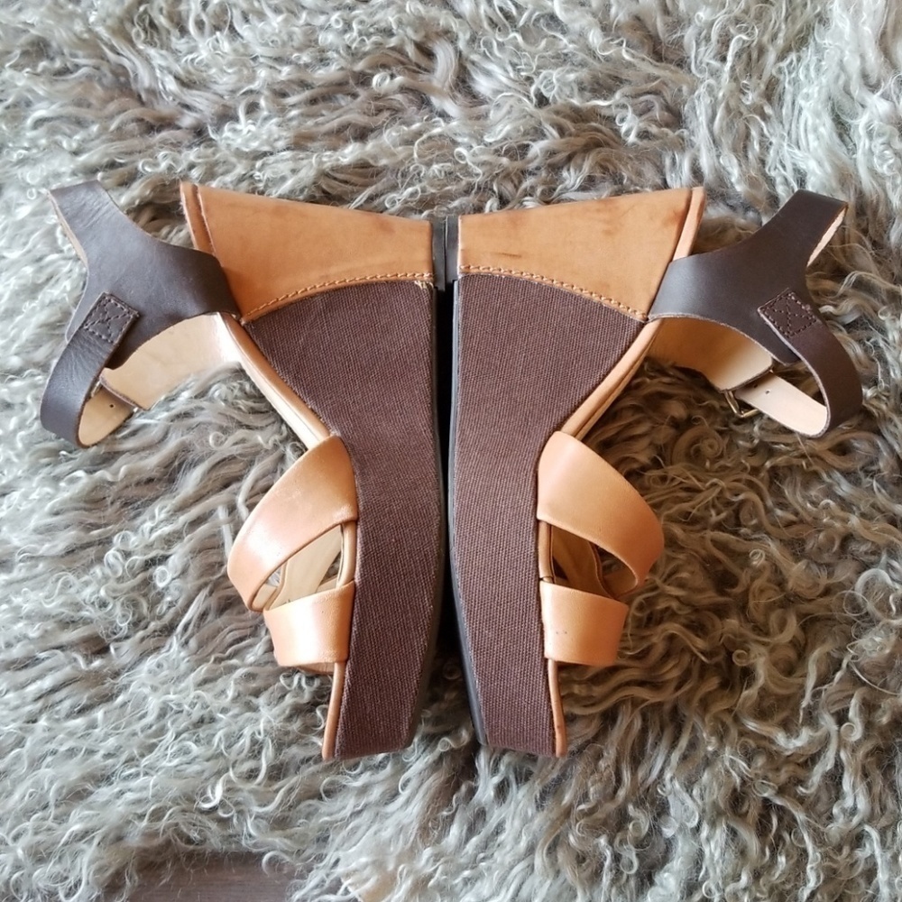 Marc Fisher Wedges - Picture 7 of 8